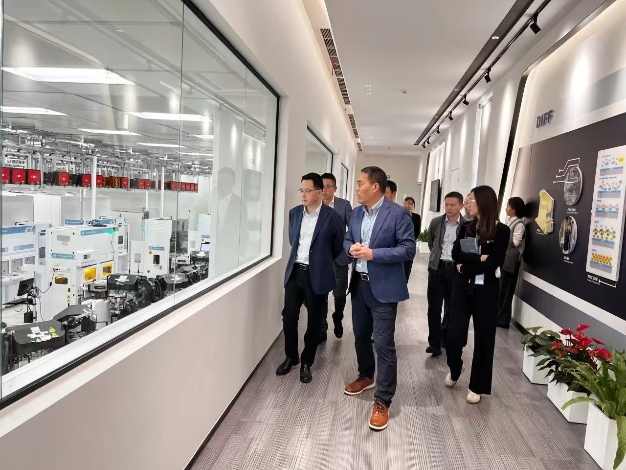 服务“创新浙江”建设  浙江金控赴富芯半导体、宇树科技等已投企业调研1.jpg